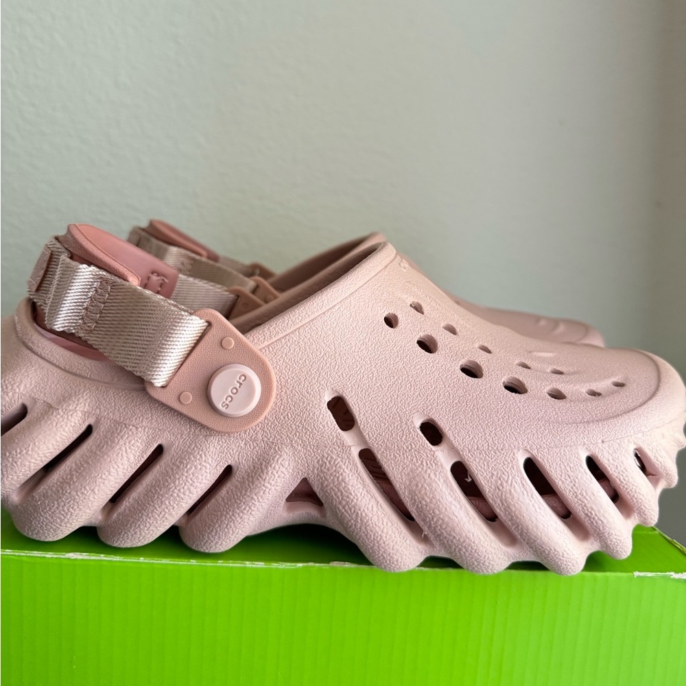 Crocs Echo Clog - Pink Clay | Sz 4 Youth🎀 Fits size 6 Womens - 7 Womens